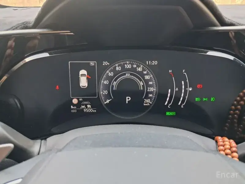 2025 Lexus NX с пробегом 9 733 км