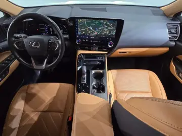 2023 Lexus NX с пробегом 26 276 км