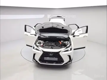 2024 Lexus NX с пробегом 7 916 км