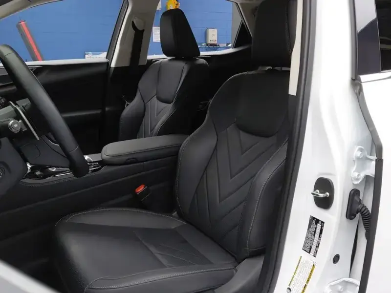 2024 Lexus NX с пробегом 7 916 км