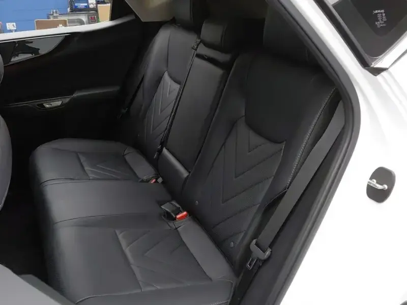 2024 Lexus NX с пробегом 7 916 км