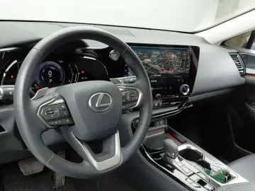2024 Lexus NX с пробегом 7 916 км
