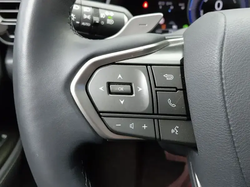 2024 Lexus NX с пробегом 7 916 км