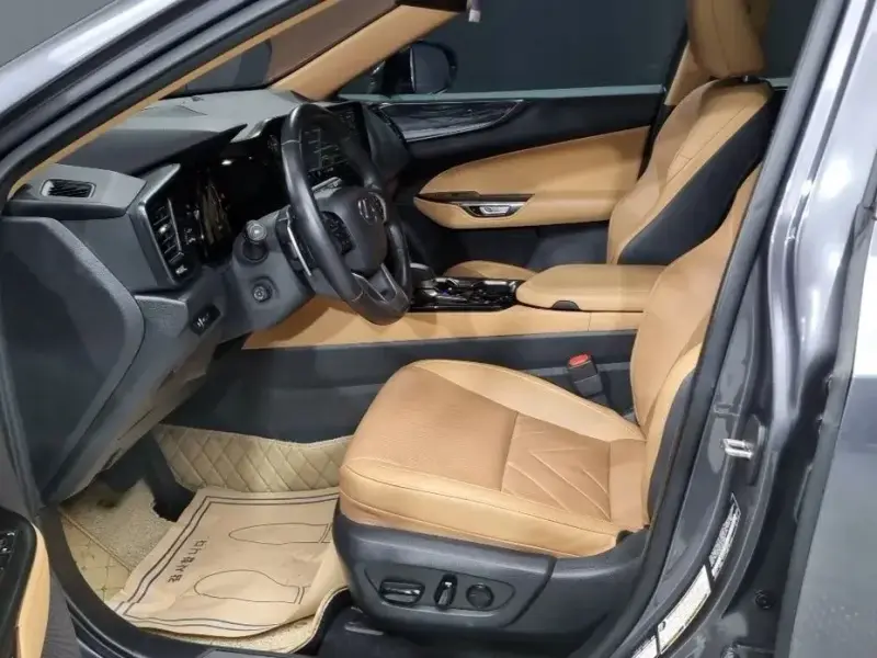 2023 Lexus NX с пробегом 53 000 км