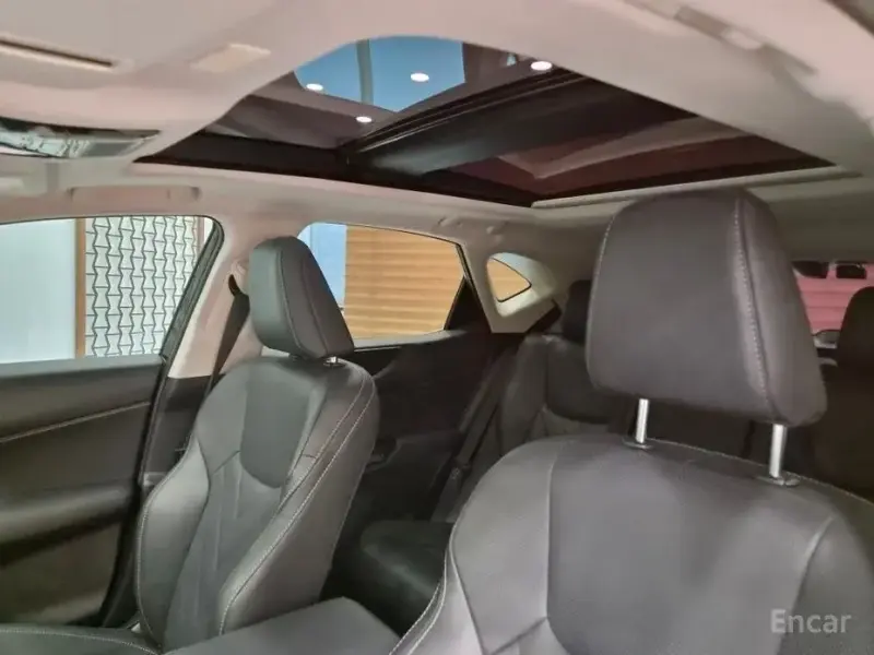 2025 Lexus NX с пробегом 16 362 км