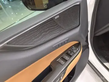 2024 Lexus NX с пробегом 15 065 км