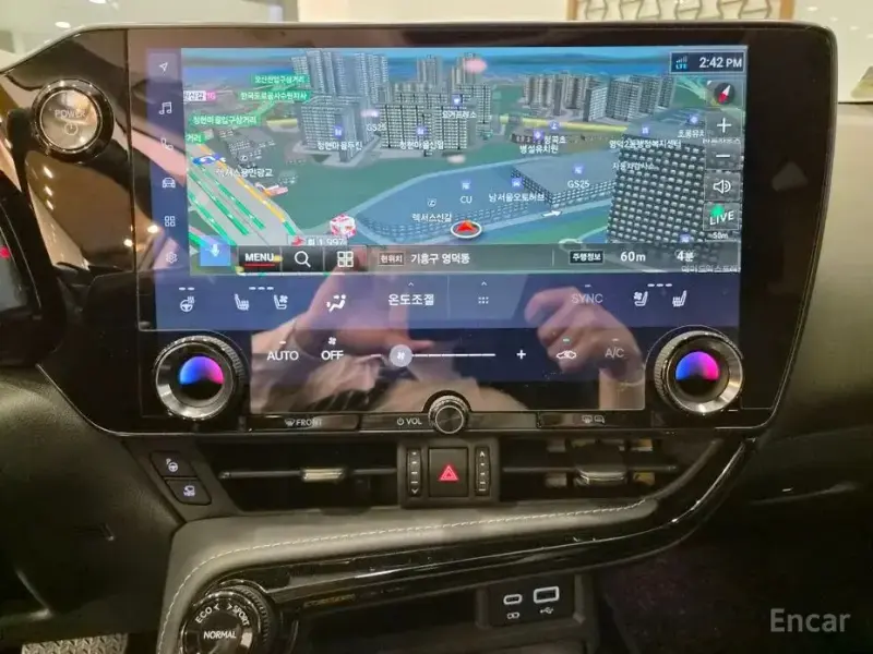 2025 Lexus NX с пробегом 16 362 км
