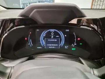 2025 Lexus NX с пробегом 16 362 км