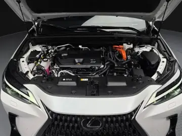 2024 Lexus NX с пробегом 50 833 км