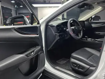 2024 Lexus NX с пробегом 50 833 км