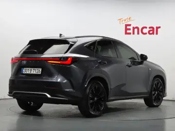 2022 Lexus NX с пробегом 49 578 км