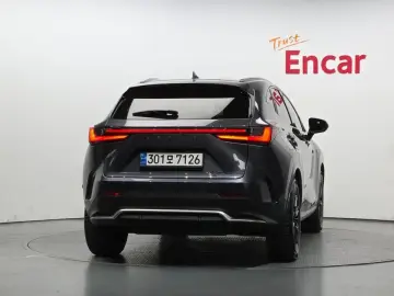 2022 Lexus NX с пробегом 49 578 км