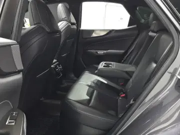 2022 Lexus NX с пробегом 49 578 км