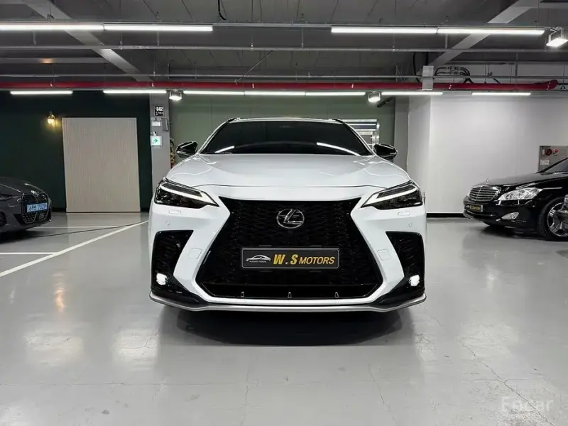2023 Lexus NX с пробегом 25 334 км