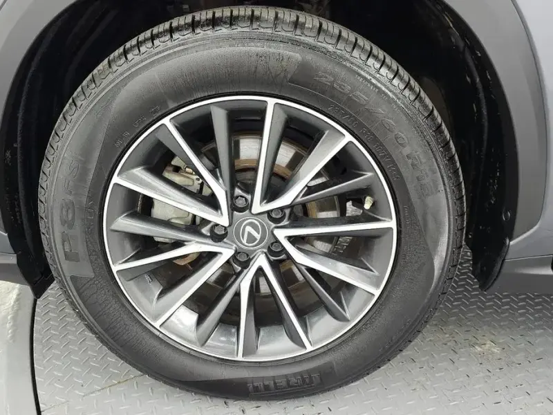 2022 Lexus NX с пробегом 47 499 км