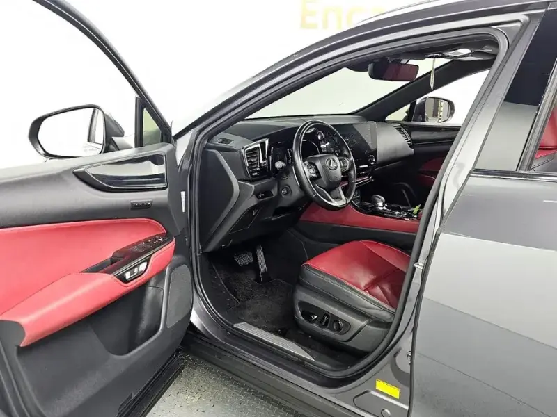 2022 Lexus NX с пробегом 47 499 км