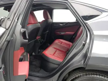 2022 Lexus NX с пробегом 47 499 км