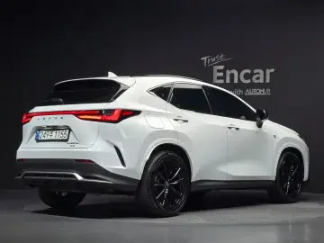 2024 Lexus NX с пробегом 21 368 км