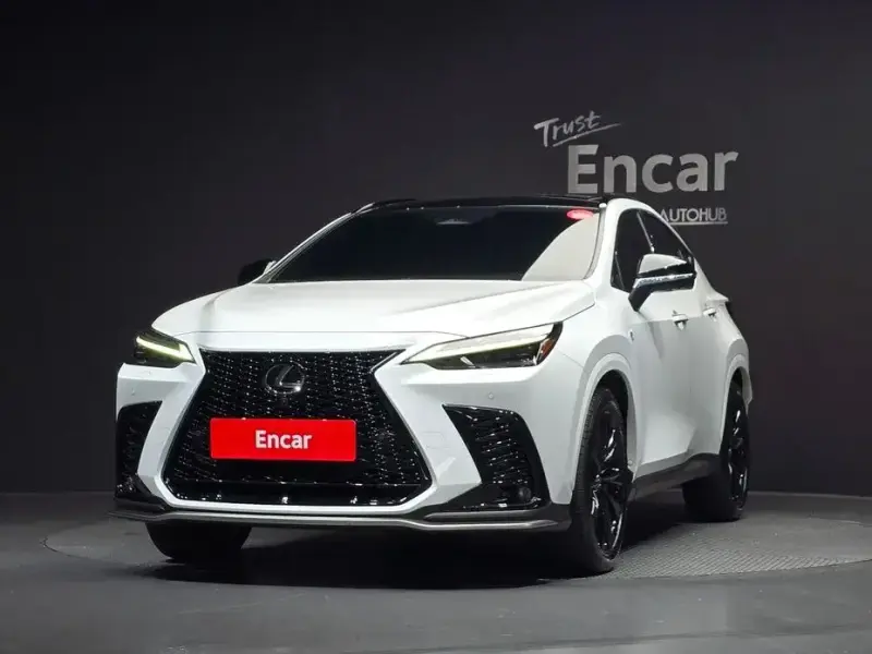 2024 Lexus NX с пробегом 21 368 км