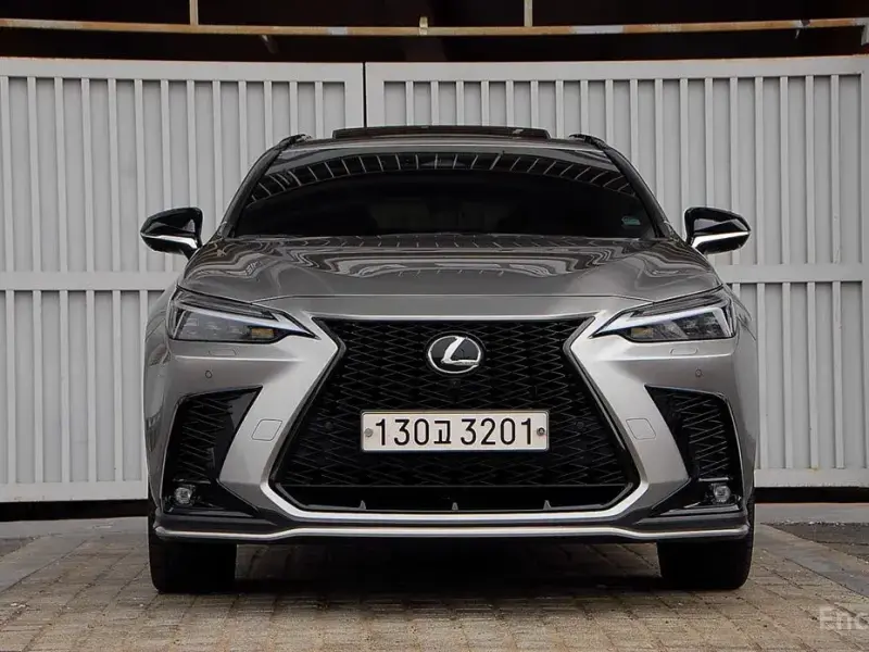 2023 Lexus NX с пробегом 53 515 км
