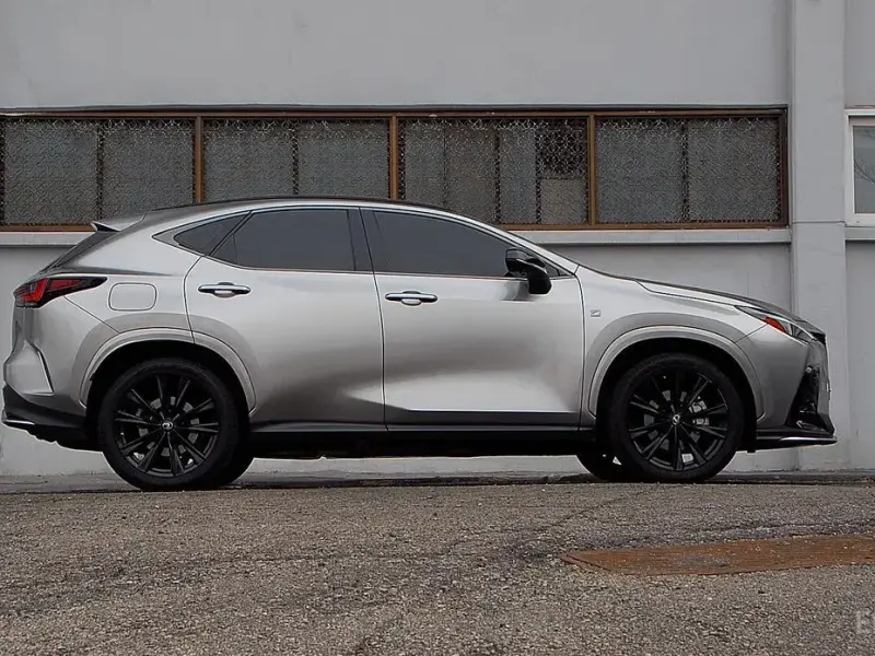 2023 Lexus NX с пробегом 53 515 км