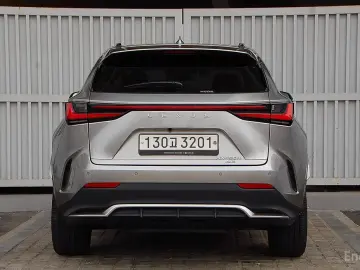 2023 Lexus NX с пробегом 53 515 км