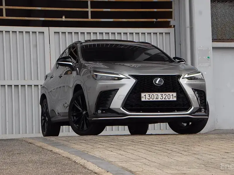 2023 Lexus NX с пробегом 53 515 км