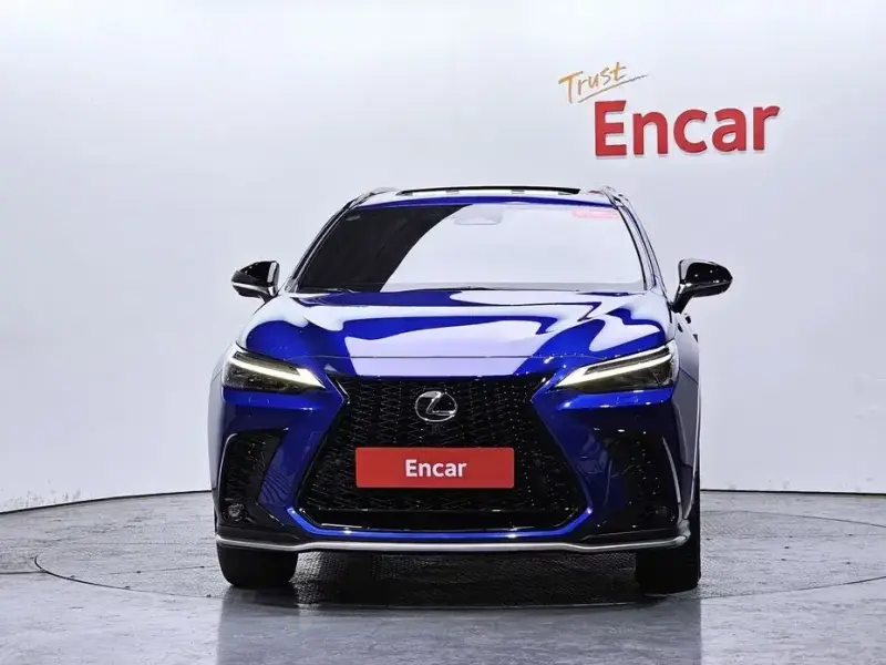 2022 Lexus NX с пробегом 43 937 км