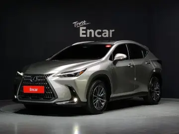 2025 Lexus NX с пробегом 18 670 км