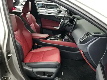 2025 Lexus NX с пробегом 18 670 км