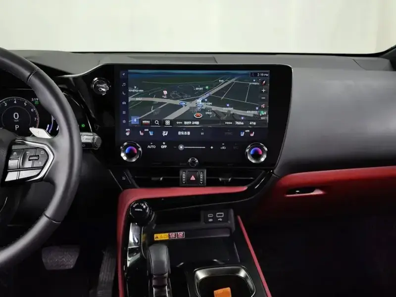 2025 Lexus NX с пробегом 18 670 км
