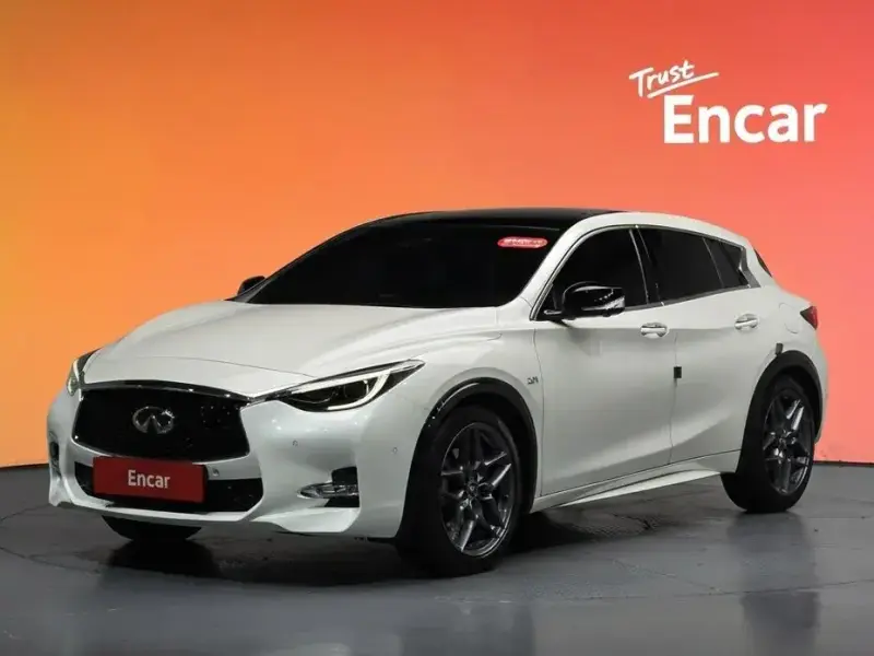 2017 Infiniti Q30 с пробегом 73 399 км