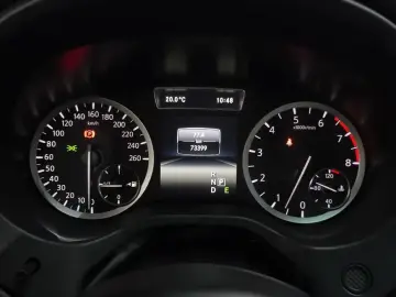 2017 Infiniti Q30 с пробегом 73 399 км