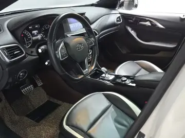 2017 Infiniti Q30 с пробегом 73 399 км