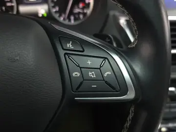 2017 Infiniti Q30 с пробегом 73 399 км
