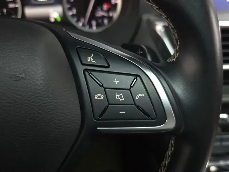 2017 Infiniti Q30 с пробегом 73 399 км