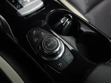 2017 Infiniti Q30 с пробегом 73 399 км