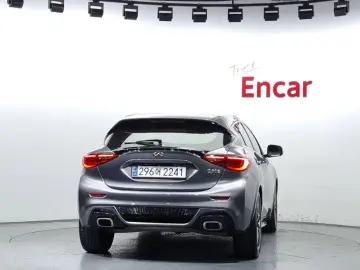 2019 Infiniti Q30 с пробегом 92 021 км