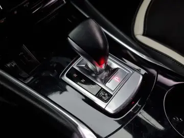 2019 Infiniti Q30 с пробегом 92 021 км