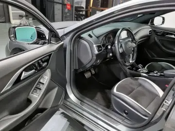 2019 Infiniti Q30 с пробегом 92 021 км