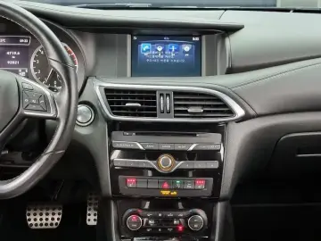 2019 Infiniti Q30 с пробегом 92 021 км