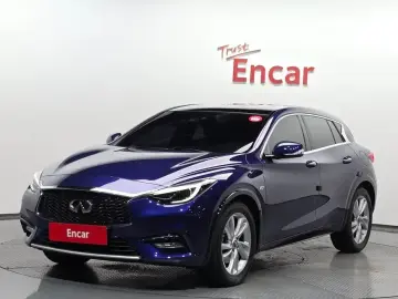 2018 Infiniti Q30 с пробегом 76 800 км
