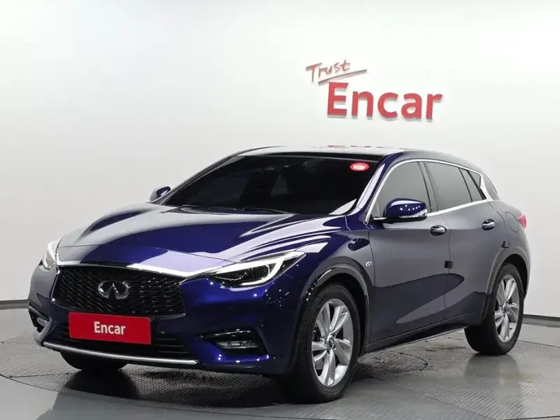2018 Infiniti Q30 с пробегом 76 800 км