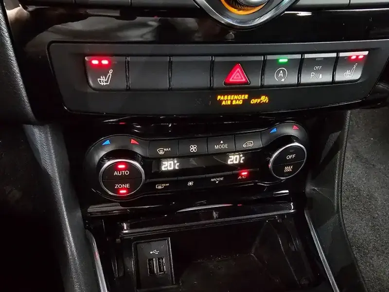 2018 Infiniti Q30 с пробегом 76 800 км