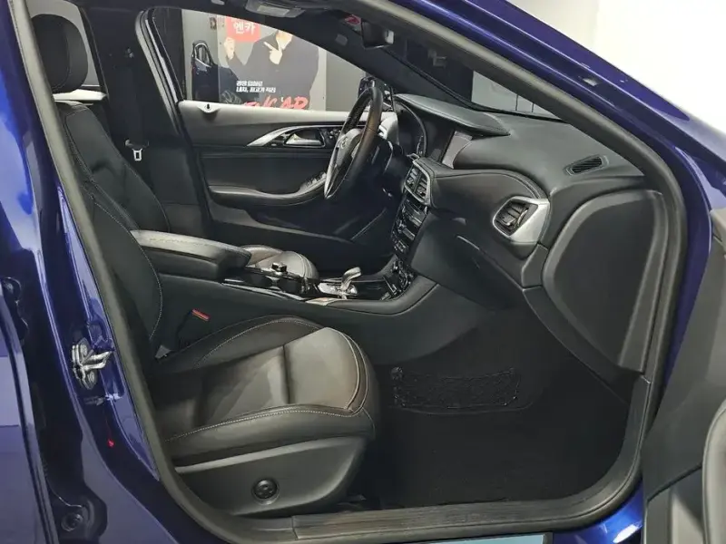 2018 Infiniti Q30 с пробегом 76 800 км