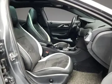 2018 Infiniti Q30 с пробегом 69 804 км