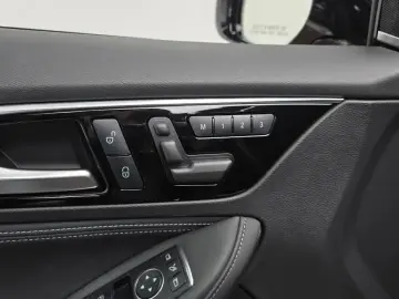 2017 Infiniti Q30 с пробегом 77 286 км
