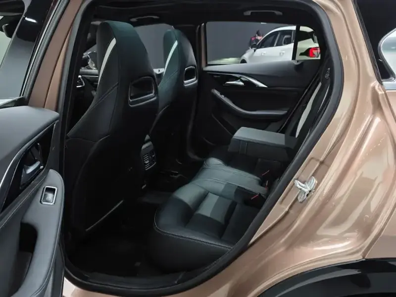 2017 Infiniti Q30 с пробегом 77 286 км
