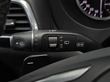2017 Infiniti Q30 с пробегом 77 286 км