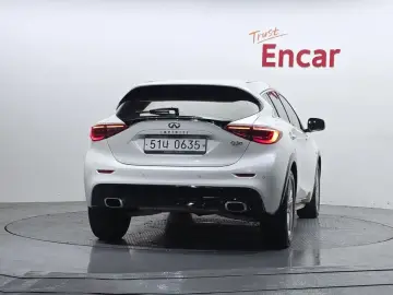 2019 Infiniti Q30 с пробегом 39 680 км
